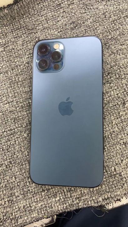 苹果12pro,蓝色,国行128g,在保