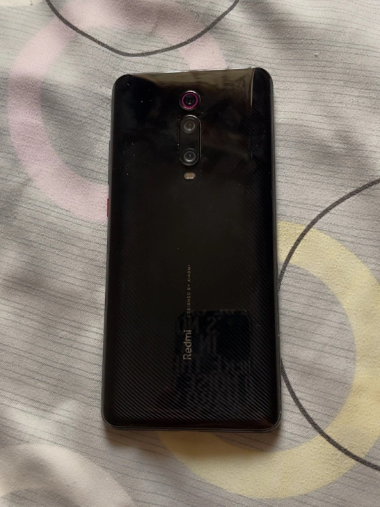 品牌型号 红米k20pro 新旧程度 98...
