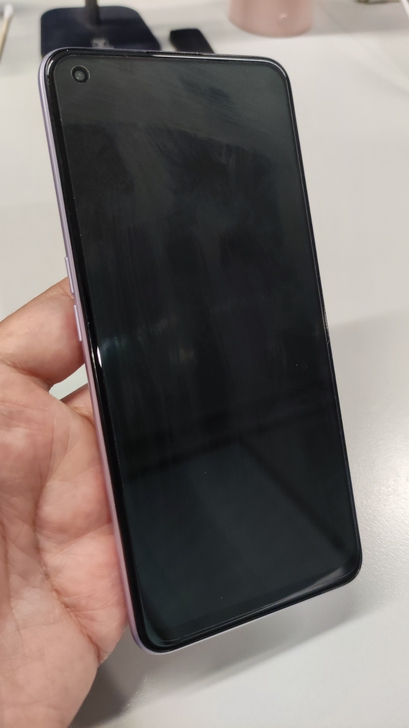 realme真我q2pro手机，8+128...
