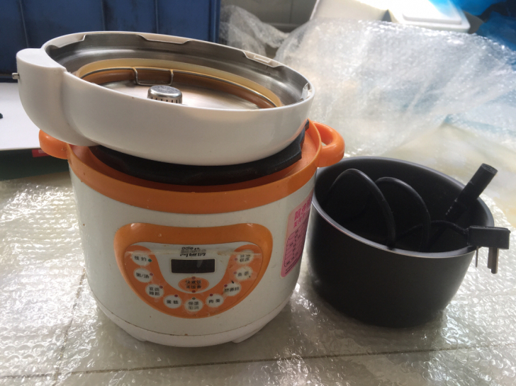 2L电压力锅