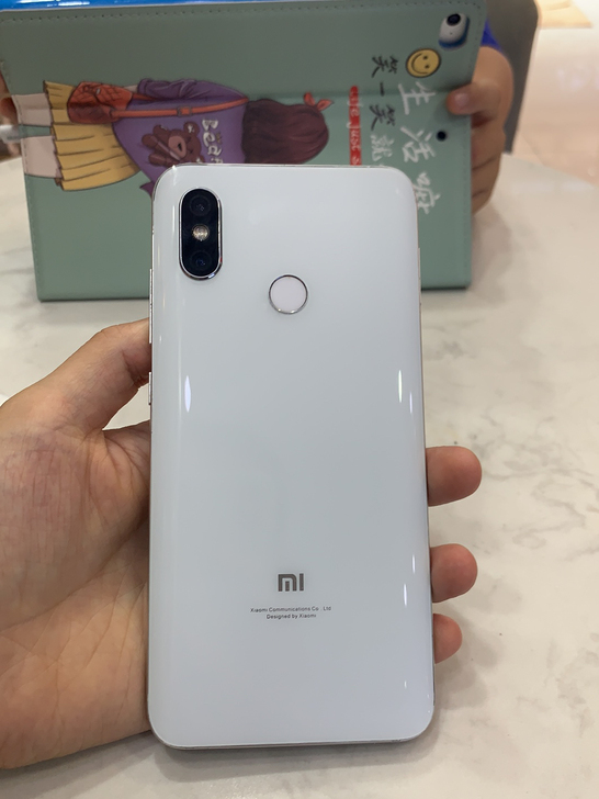 小米8,6+64G,高通骁龙845处理器,...