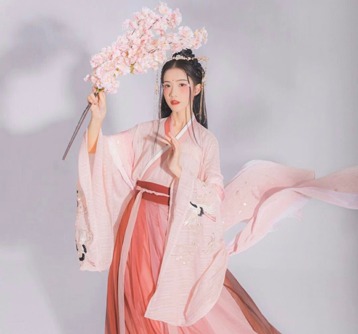 汉尚华莲绝版汉服【桃花记 】全新M码，仅试...