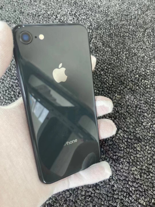 苹果iPhone 8 64g  无锁