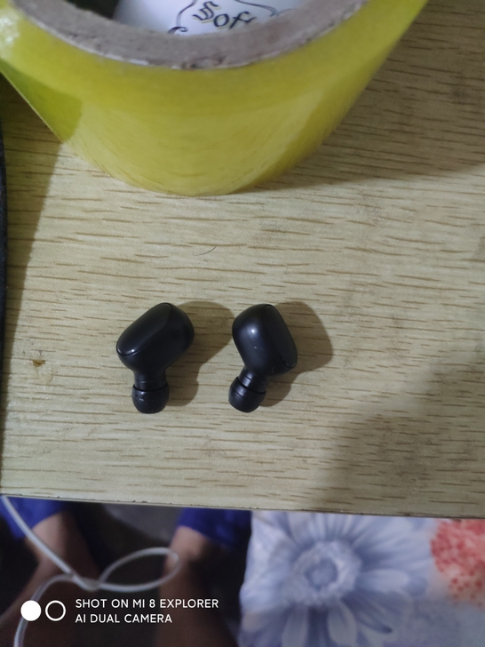 原装红米airidots左右耳机。充电仓丢...