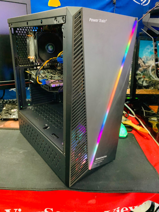 台式电脑整机 运行非常流畅 日常办公追游戏...