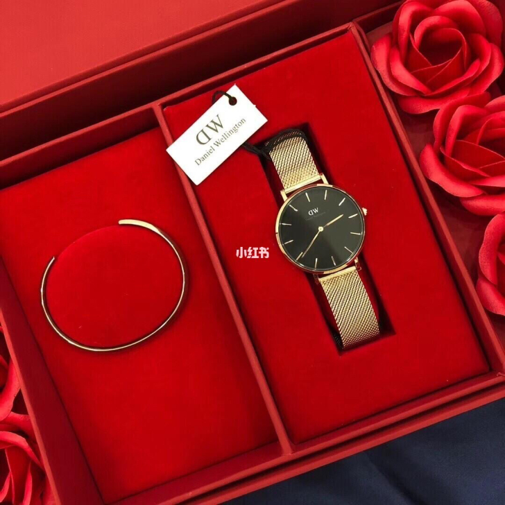 DW手表手镯套装，欧洲代购890入手，八九...