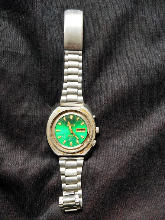 日本全自动男款手表一枚（无表蒙）