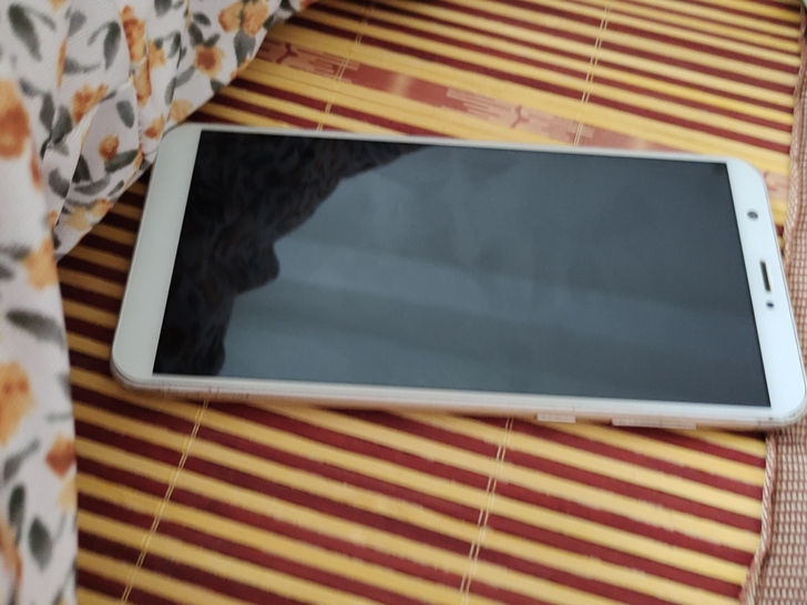 华为畅享7S流畅好用，换新手机了，便宜出