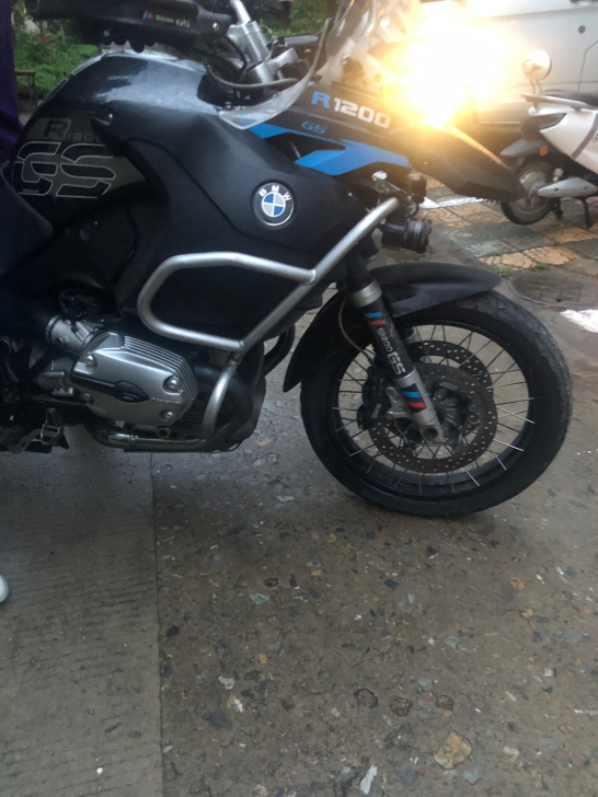 转水鸟宝马gs1200adv一辆机车摩托车...