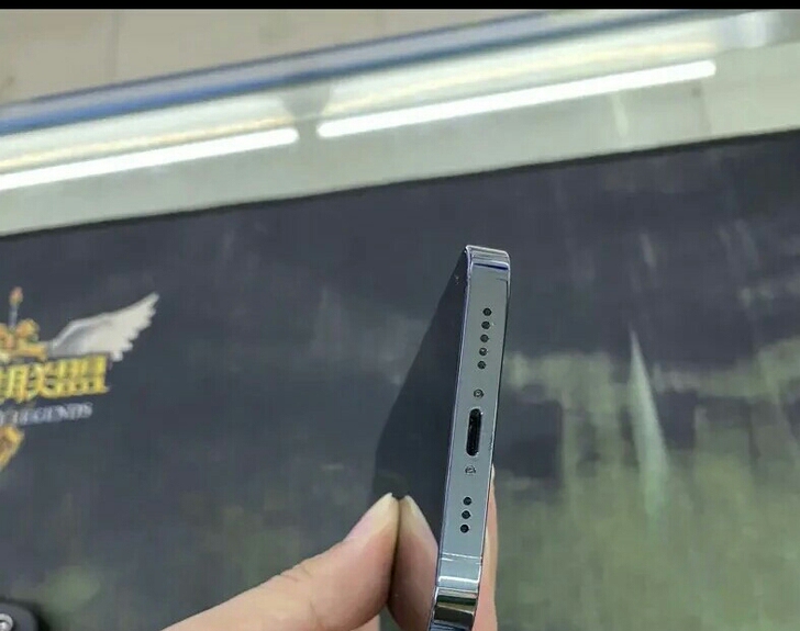 苹果12Pro，海蓝色，256g大内存，双...