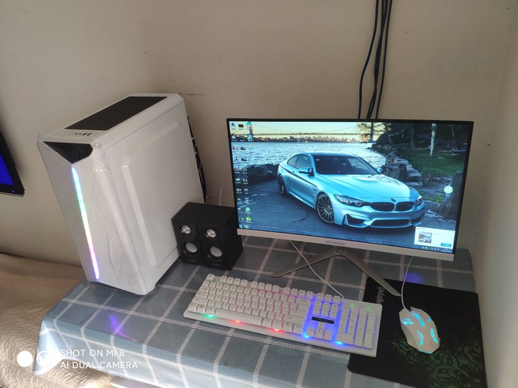 水冷i7八核高端家用游戏型吃鸡DIY组装电...
