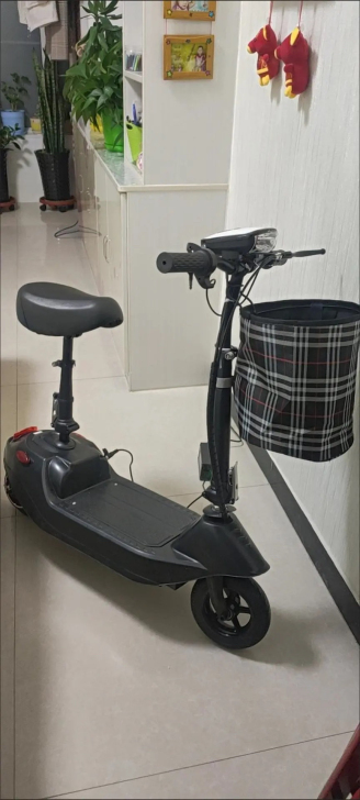 电动滑板车，城内代步，小孩上学，必备神器，...
