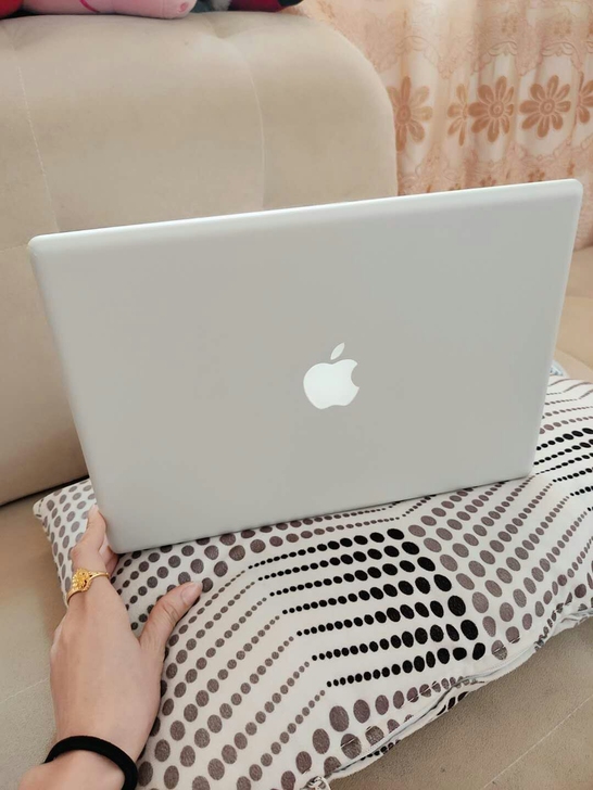 闲置二手转让Pro 笔记本macb ook...