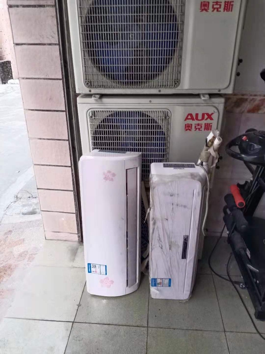 二手。奥克斯空调，冷暖空调，1.5匹，85...