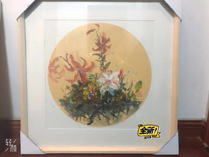 花开荼蘼，花卉写意之作。运用些许油画颜料作...