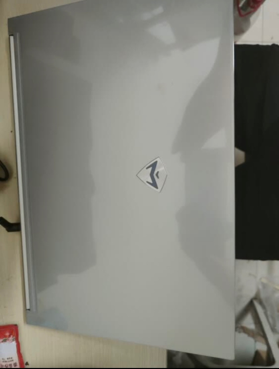 出一台刚买一个多月机械师创物者r笔记本，京...