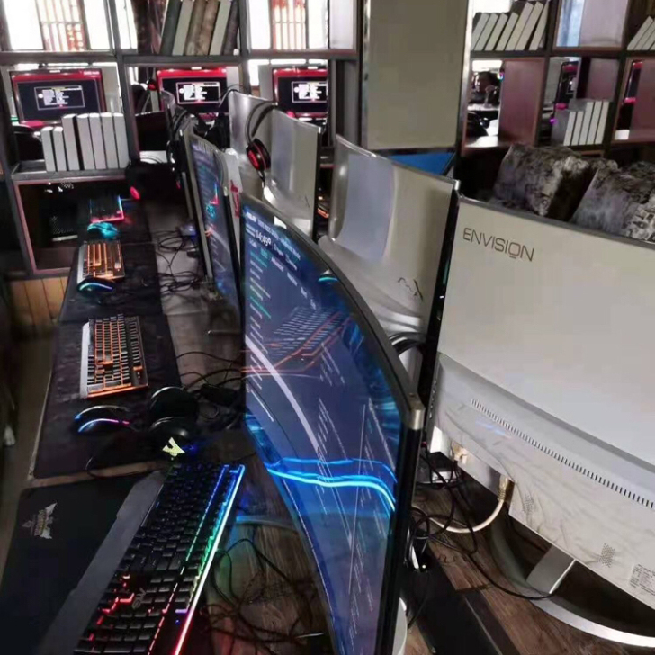 转手原因 网吧倒闭八核 i9台式机 主机组...