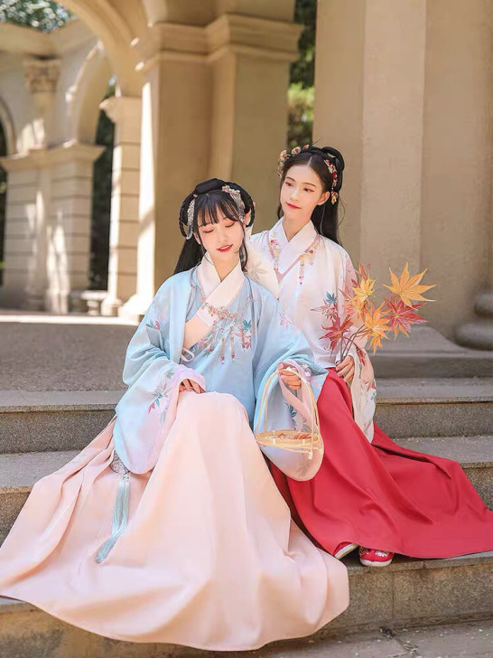 汉尚华莲枫灵原创交领汉服女明制衫裙枫叶印花...