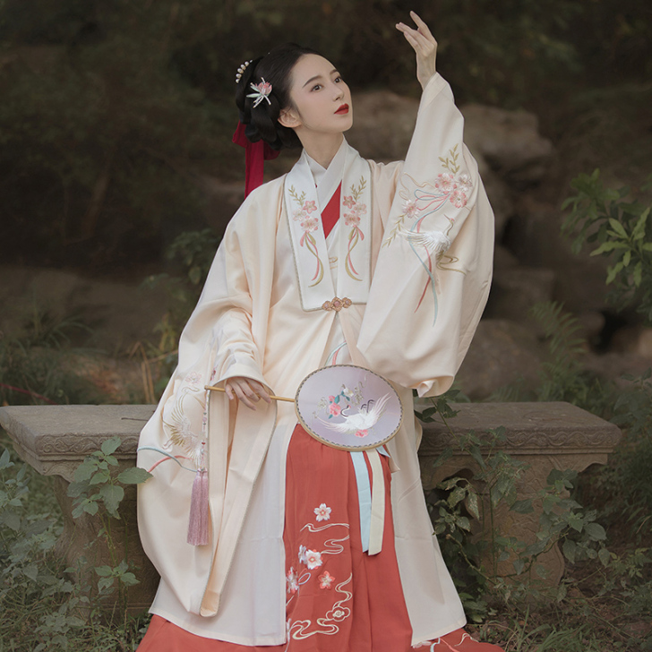 重回汉唐羽仙曲汉服女原创正品重工刺绣明制披...