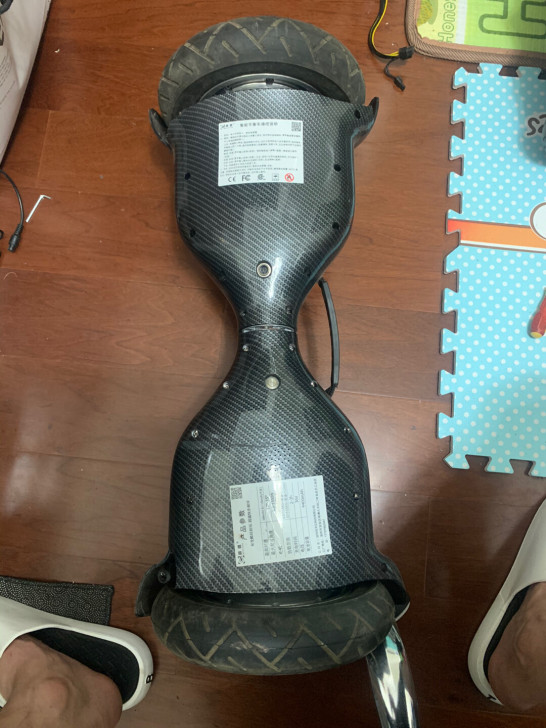 超盛电动平衡车。没电池己测试功能正常,,外...