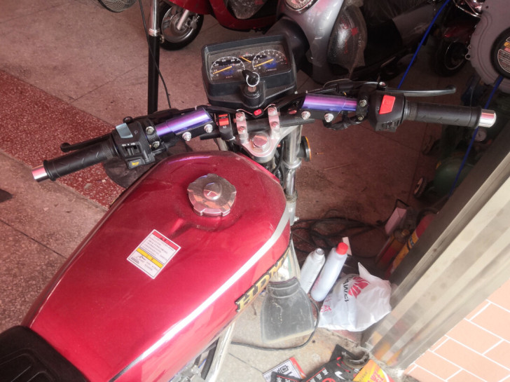 品牌型号 125摩托车