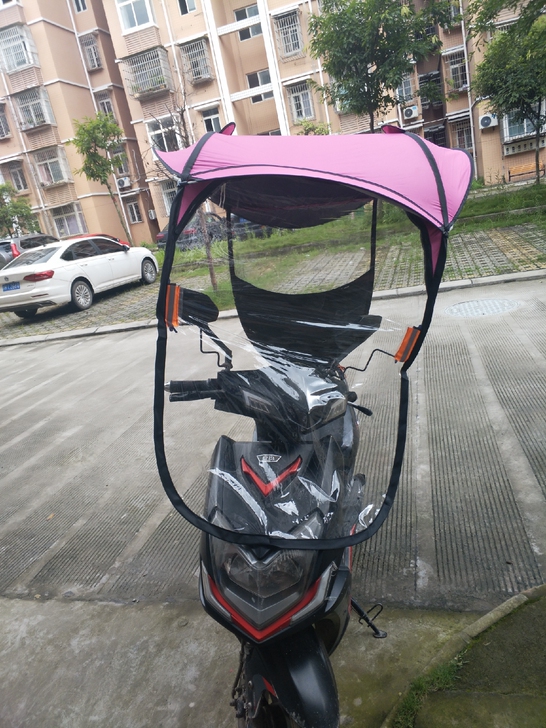 72伏20安爱玛电动车出售上有牌照。购买了...