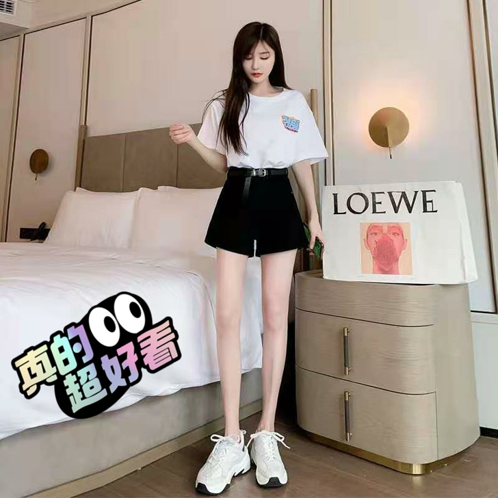 洋气女生短裤，网红爆款，超减龄，特显腿长，...