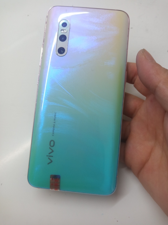 vivo x27手机 支持指纹解锁    ...