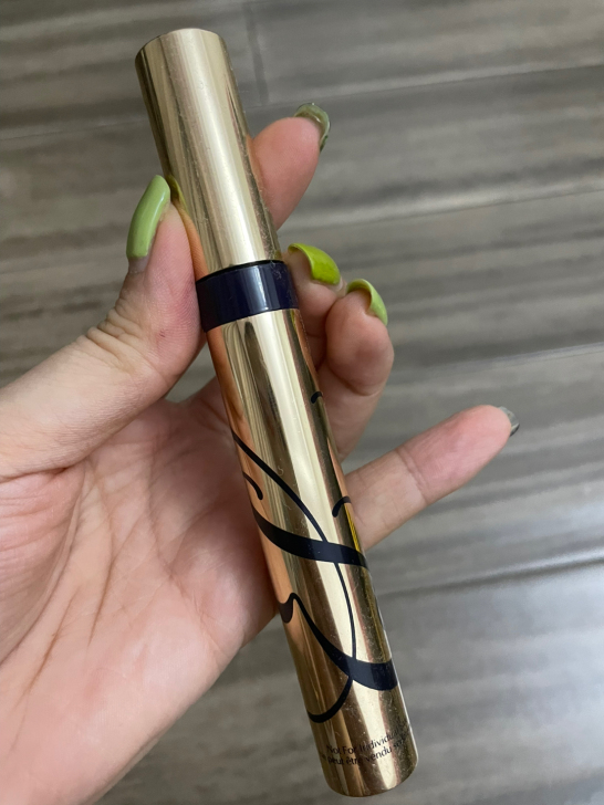 雅诗兰黛睫毛膏，套装里面的，用过2-3次，...