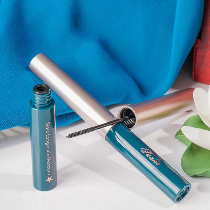 买一送二 清仓大甩卖。买睫毛膏送眼线笔和睫...