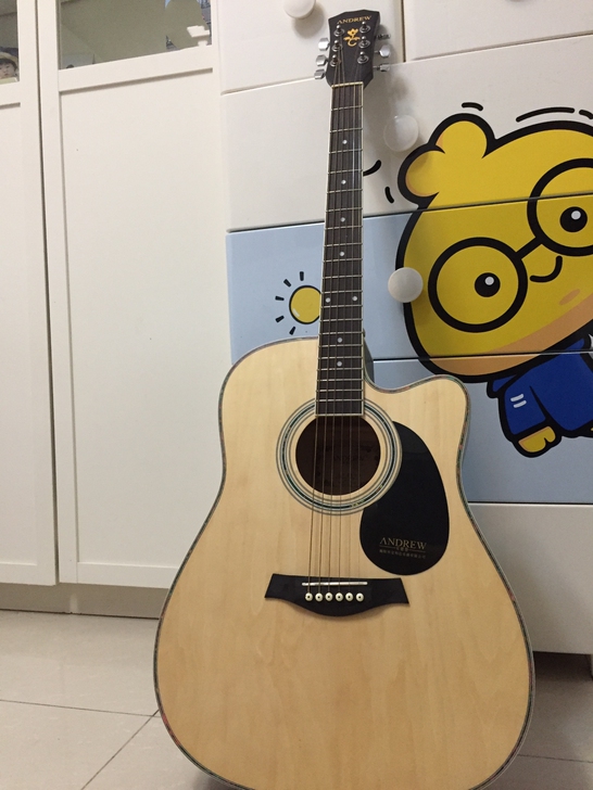 安德鲁云杉单板吉他，买来搁置，急于出售，宣...
