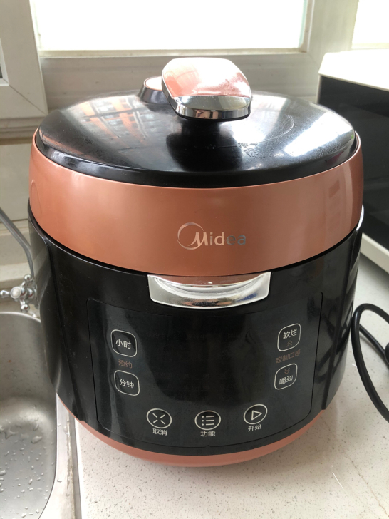 自购美的电压力锅，双内胆，容量5L适合3-...
