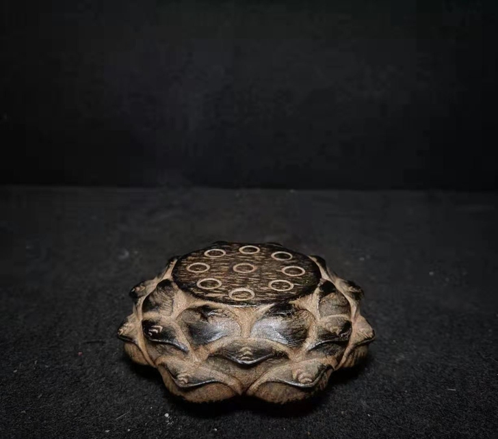 青石雕刻 莲花底座尺寸厚约4CM  直径约...