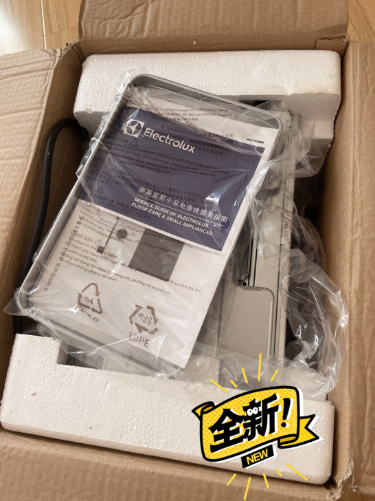 伊莱克斯小型烤箱，全新，100出