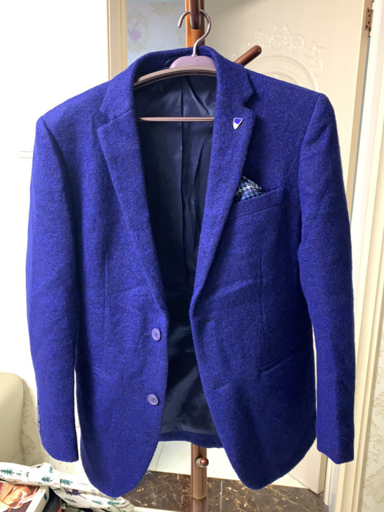 海蓝减标西服，蓝色羊毛西服，面料无敌上身帅...