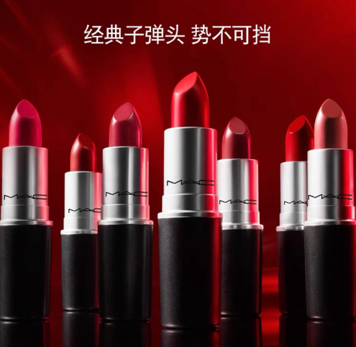去年年末的时候买口红送给朋友 多了一支全新...