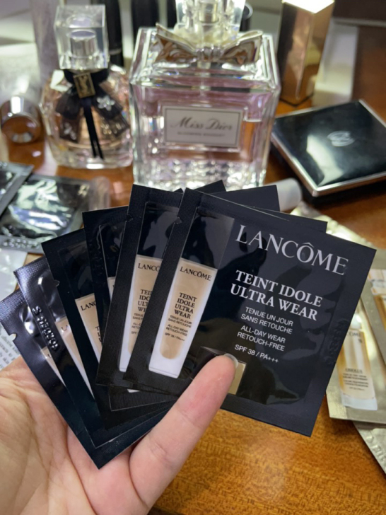 兰蔻粉底液,菁纯粉底液 面霜 试用装,7元...