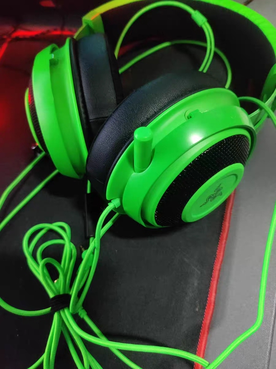 【低价特卖】Razer雷蛇北海巨妖头戴式7...