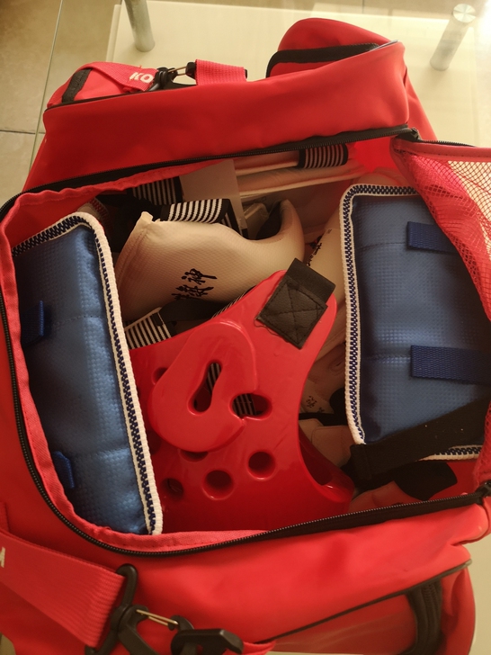 6-13岁跆拳道护具套装,因为搬家了,儿子...