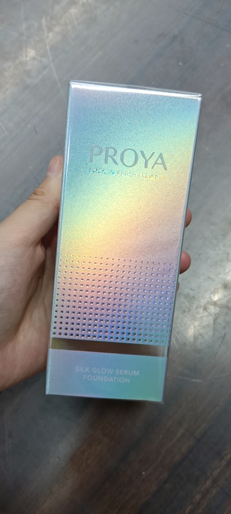 86包邮珀莱雅双抗持妆粉底液