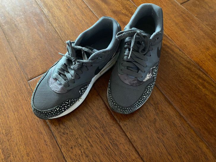 耐克运动鞋女,37码