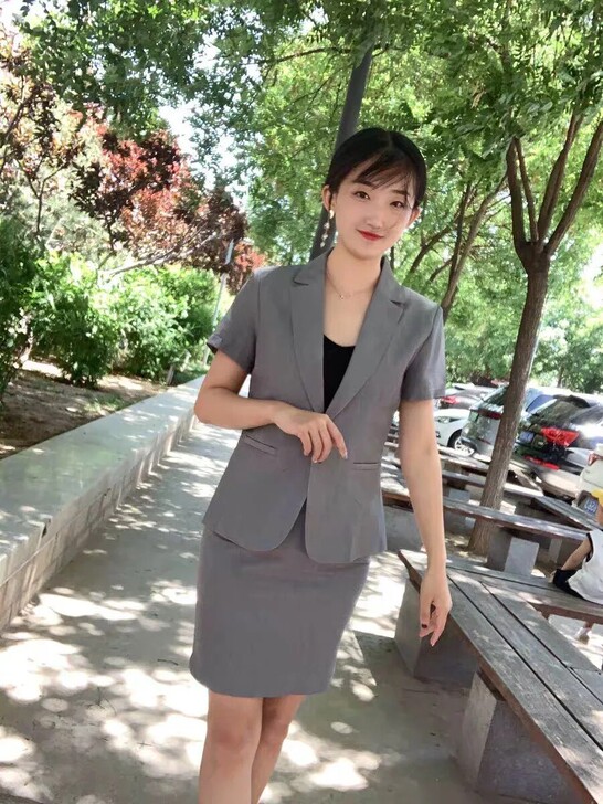 职业套装女时尚气质西服工作服大学生面试正装...