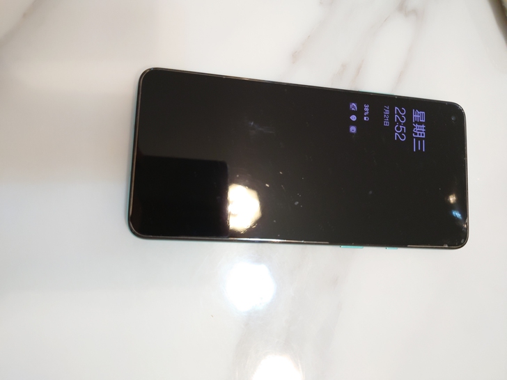 慢出一加8t  12+256  青域