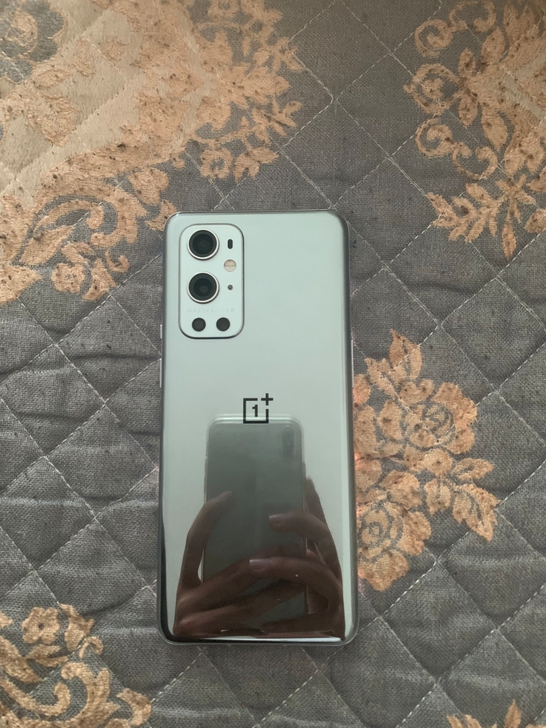 一加 OnePlus 9 Pro 5G旗舰...