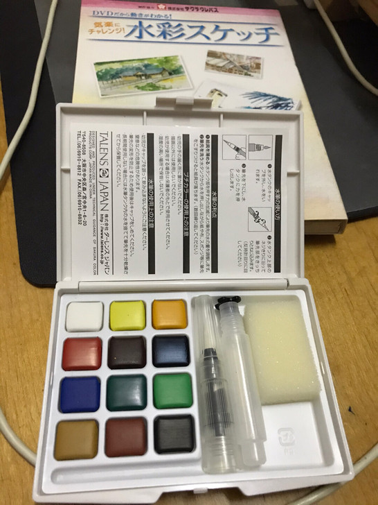 全新 日本樱花全透明固体水彩颜料12色