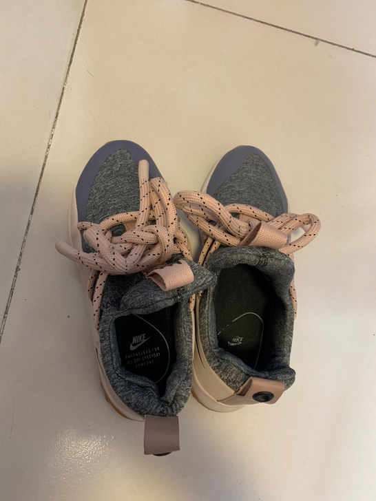 Nike city loop女鞋，36.5...