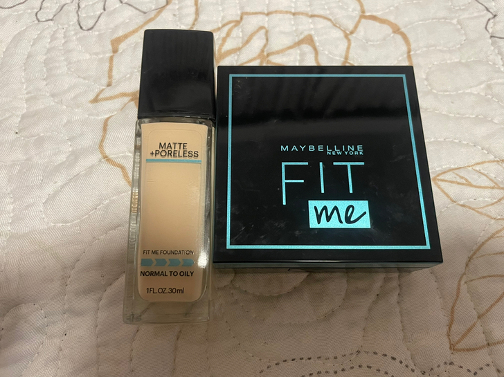 美宝莲fit me持妆粉底液+同款气垫bb