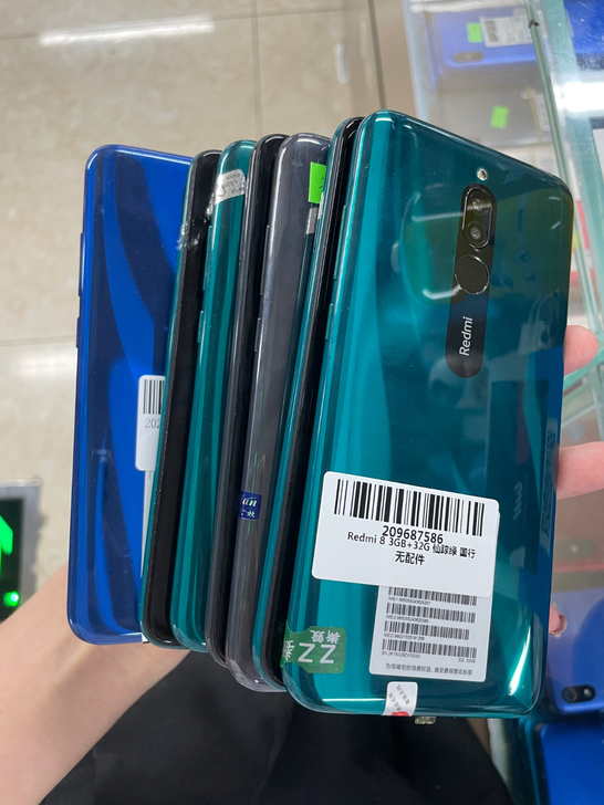 红米8，3+32Ｇ，4+64Ｇ无锁，可恢复...