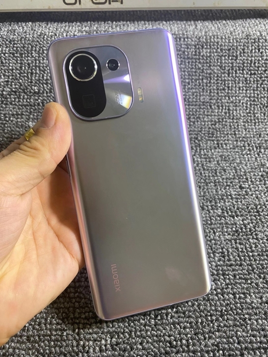 小米11pro紫色配置8+256gb ，全...