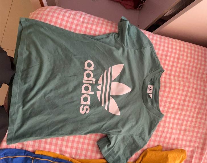 阿迪达斯三叶草女